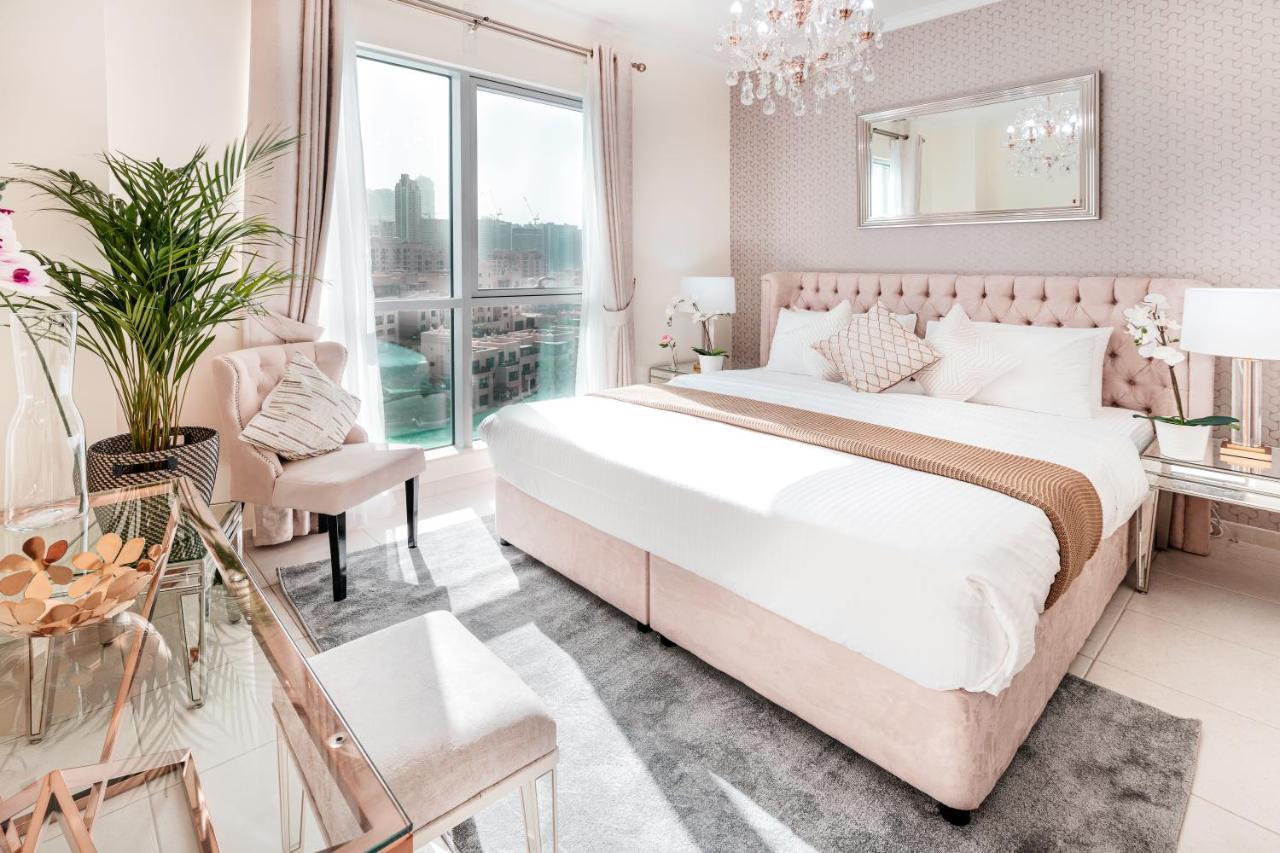 Elite Royal Apartment - Full Burj Khalifa & Fountain View - Brilliant - 2 Bedrooms & 1 Open Bedroom Without Partition ドバイ エクステリア 写真